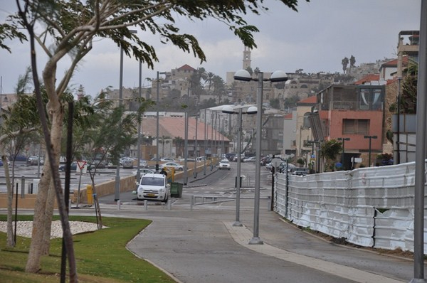 بالصور: عين على مدينة يافا وسط الأمطار والأجواء العاصفة